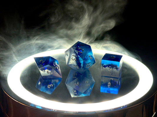 kostki rpg d20 d6 d8 niebieski dym żywica ręcznie robione kostki do dnd