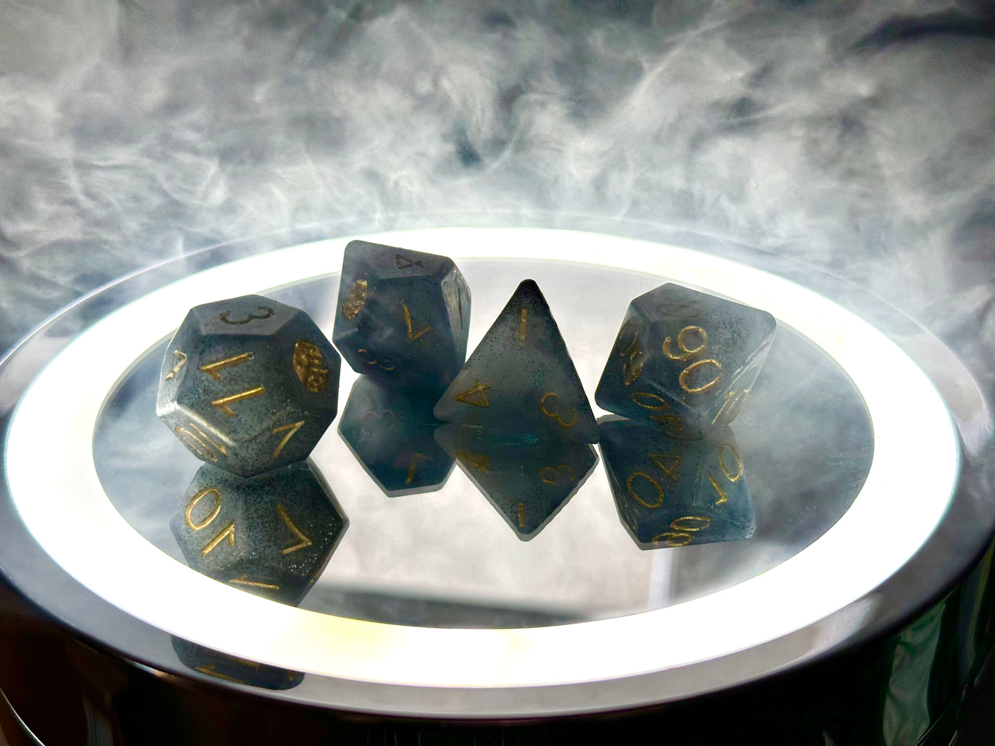 Zestaw kostek RPG d12 d100 d10 d8 czarno-białe grafitowe – unikatowe żywiczne kostki premium